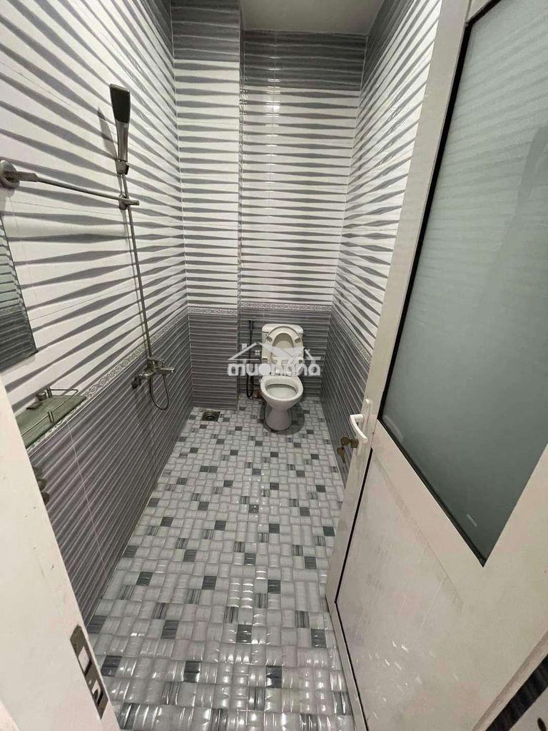 Nhà thuê 4.2x19m.1 lầu.mtkd lương thê vinh.gía:16tr - 3