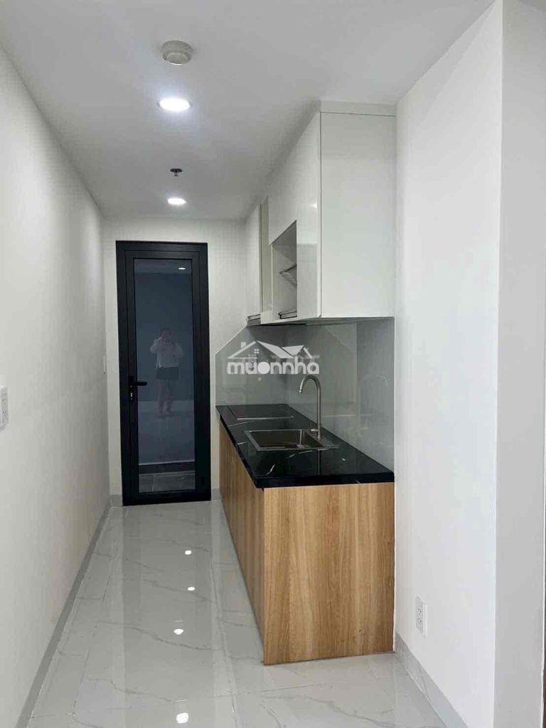 Cho thuê 2pn nội thất cơ bản, 2 máy lạnh, 2mnl gần sân golf phú mỹ