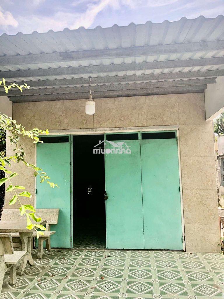 Cho thuê nhà + vườn