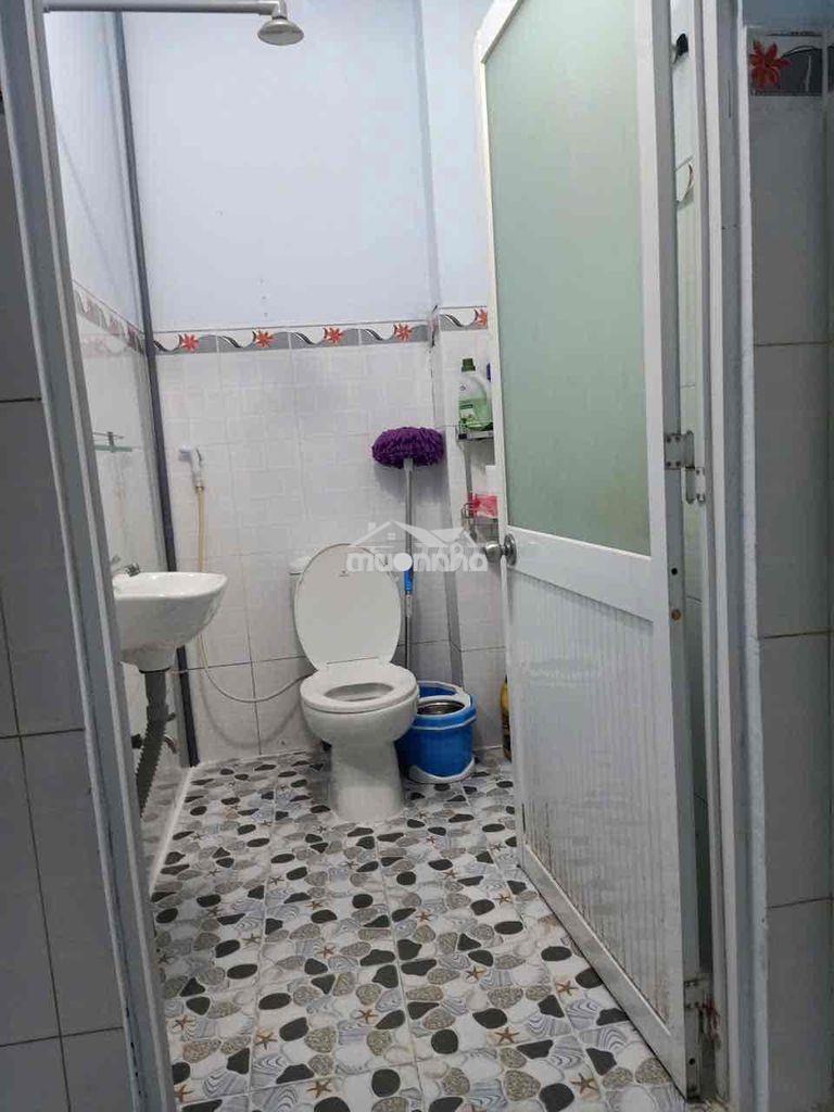 Nhà hẻm 10m khu tên lửa 4x16,2 phòng - 2