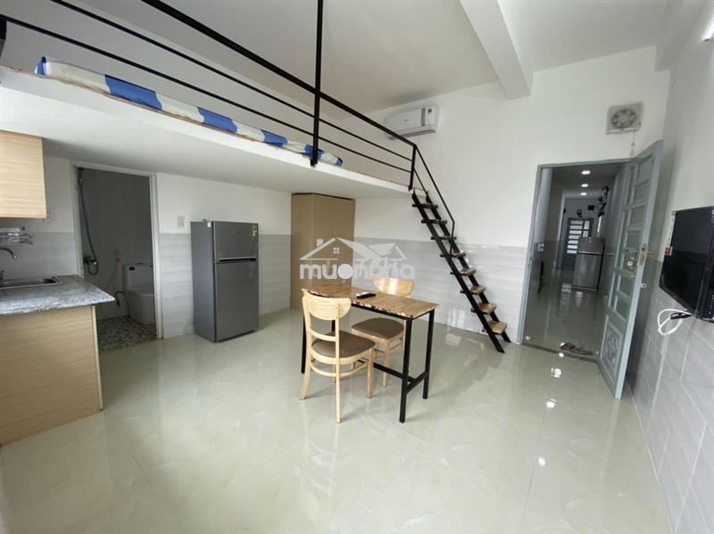 Phòng bancon gác, chính chủ, 370b phạm văn bạch