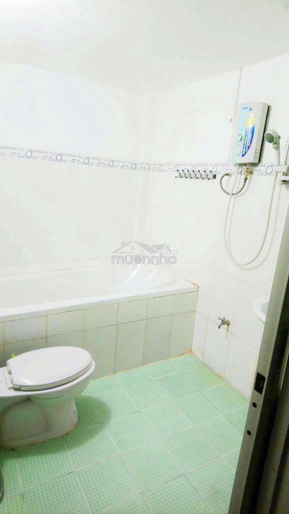 Cho thuê nhà khu trần khắc chân 2 lầu 3,2mx10m 2 pn 3wc 2 máy lạnh  - 4