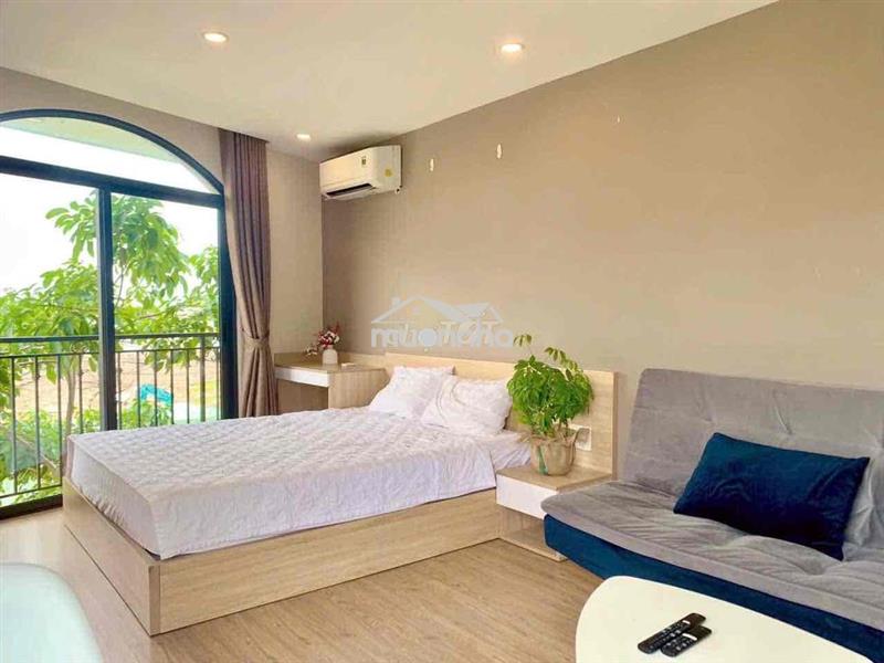 Studio ban công full nội thất gần vincom q9
