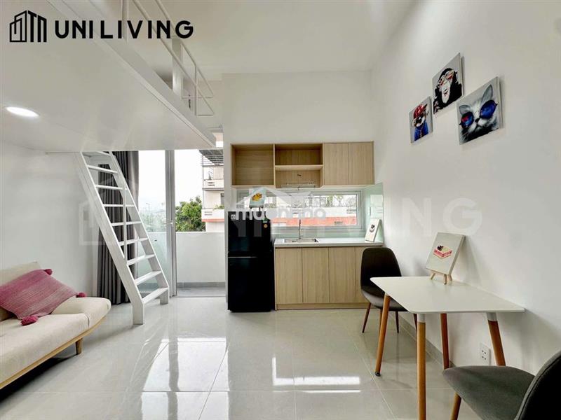 Chdv đẹp -  mới khai trương - ban công - gần khu sala quận 2