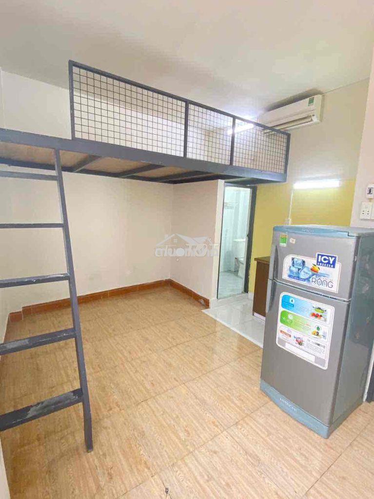 Phòng mới đẹp ngay chợ gò vấp - có gác - giữ 2 xe miễn phí - giá 4tr2 - 3