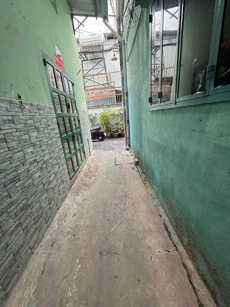 Nhà đẹp 3 tầng thống nhất tặng full nội thất cao cấp 3 đồng nhỉnh