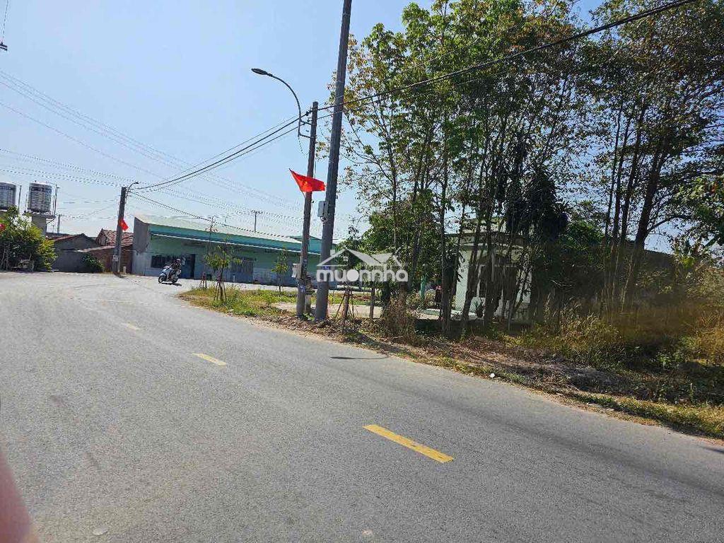 Cần bán gấp mặt tiền. full thổ cư. 3.7 tỷ thương lượng - 3