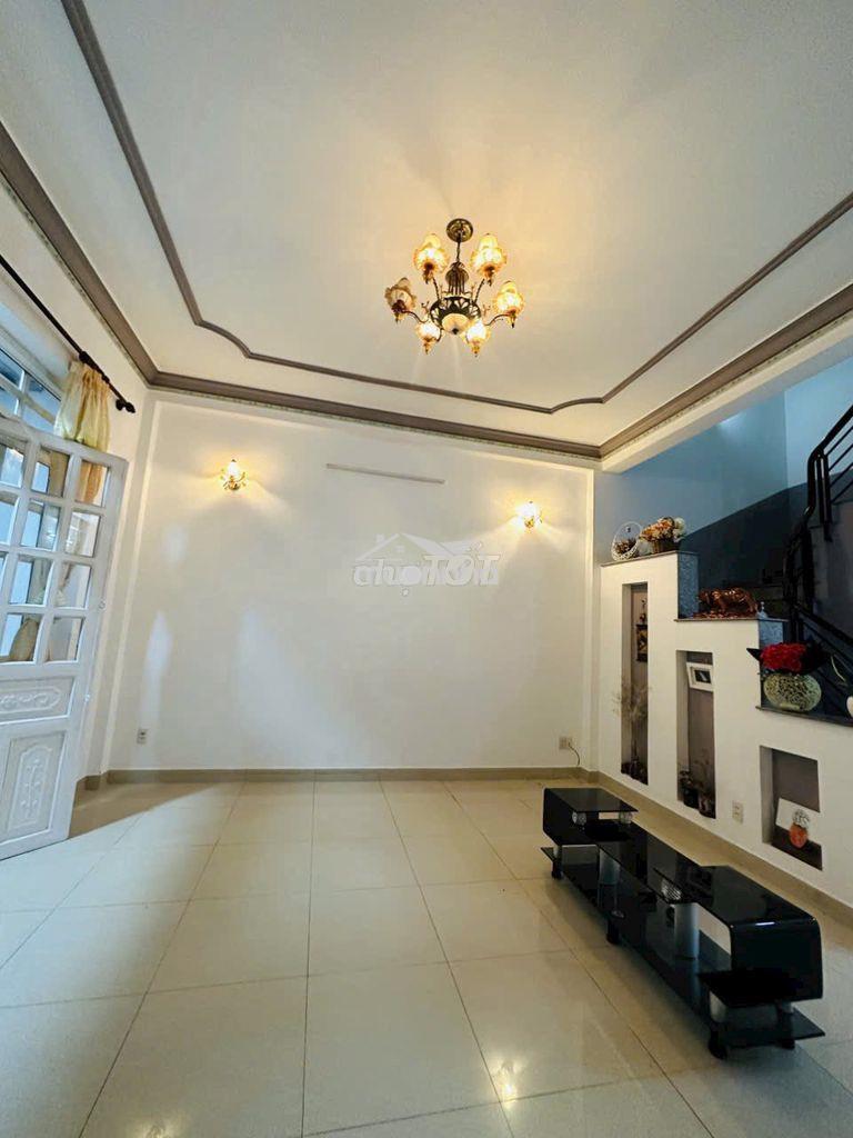 Cho thuê nhà 100m2 1 trệt 3l 4pn mtkd linh xuân thủ đức 20tr - 3
