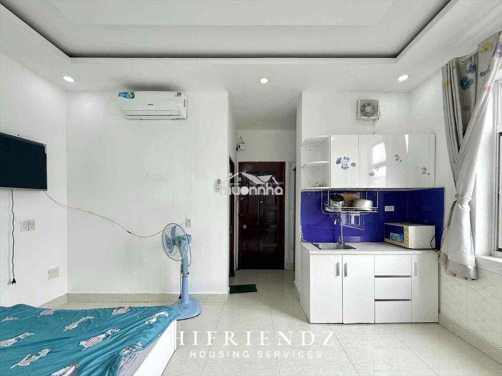 Khai trương studio ngay đại học sài gòn (sgu), đại học y dược… - 2