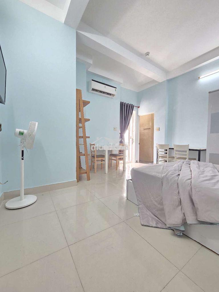 Chính chủ. đủ nội thất, ban công bếp, 35m2. tự do, gần hutech, kinh tế