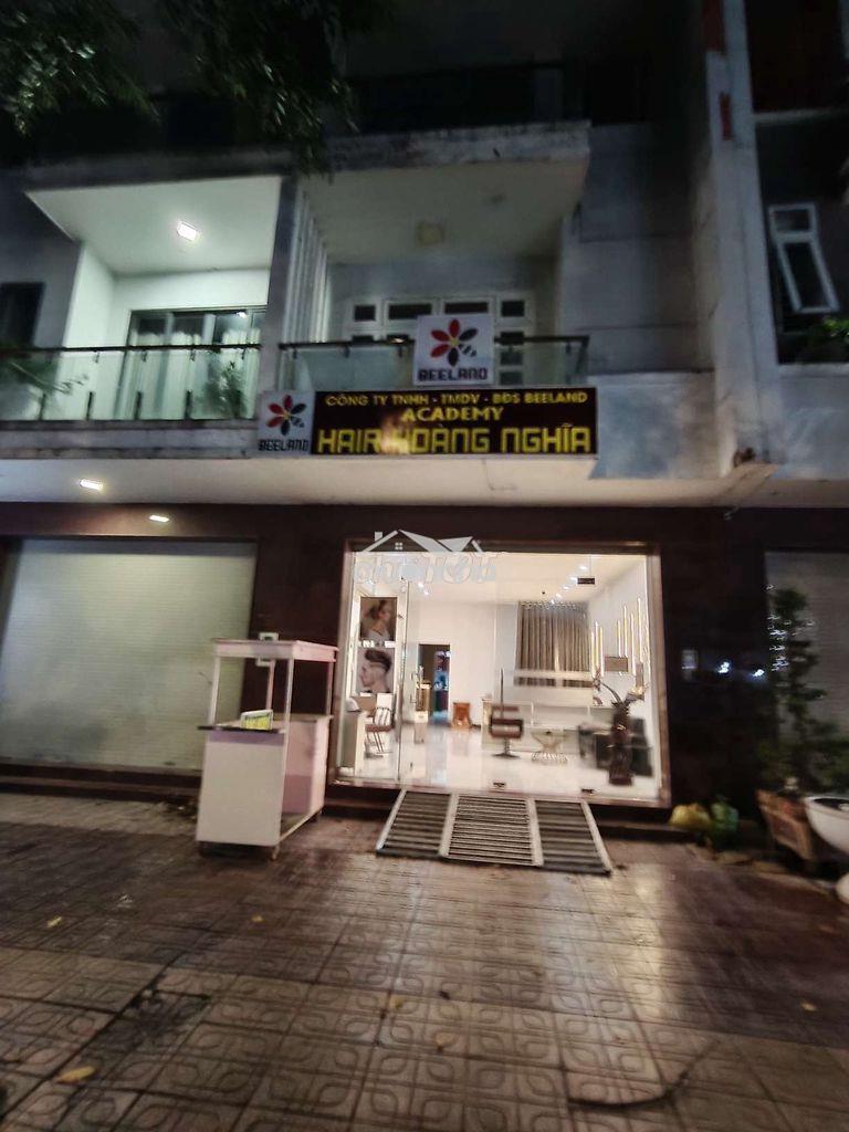 Cho thuê nhà nguyên căn măt tiền n1 kdc d2d