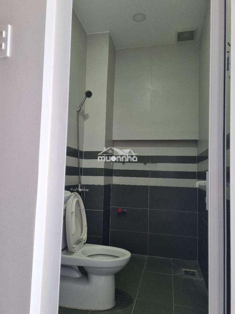 Phòng trống trong nhà phố 3 tầng, gần phạm văn đồng, đào trinh nhất - 2