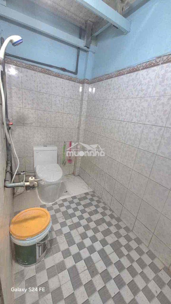 Nhà rẻ 4x10m gác lửng (2pn 1wc) hẻm xe tải. đường 18b - mã lò - 4