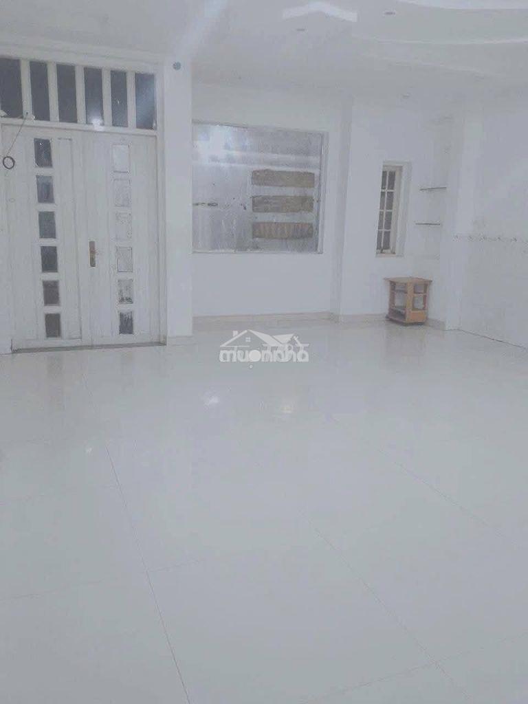 Phòng trọ yên tĩnh 78m2 sẵn máy lạnh - 3