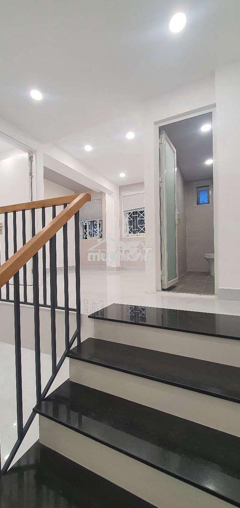 Căn hộ trệt , 2 tầng chuẩn, ngay gò dầu ,tân phú gần ga t3 tsn - 4