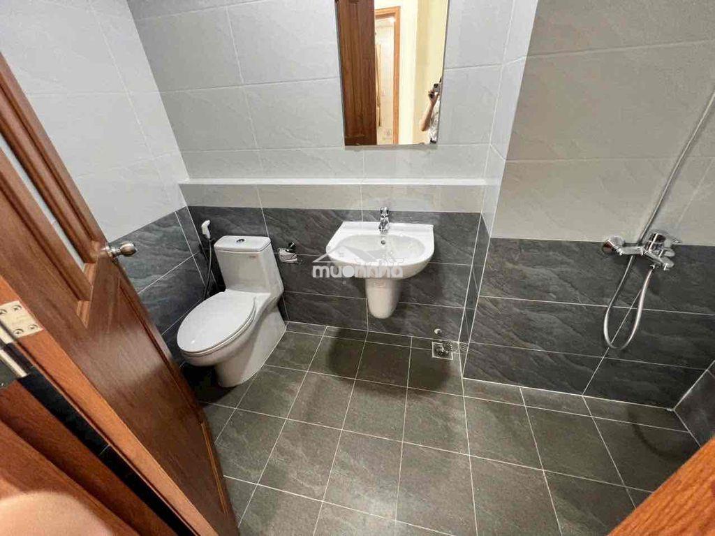 Cho thuê chung cư minh quốc nội thất cơ bản rẻ nhất toà - 4