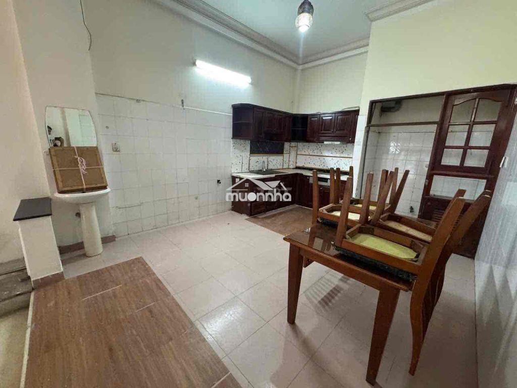 Cho thuê nhà 80m2 hoàng hoa thám trệt 3 lầu giá 22tr/gần ga t3 - 4