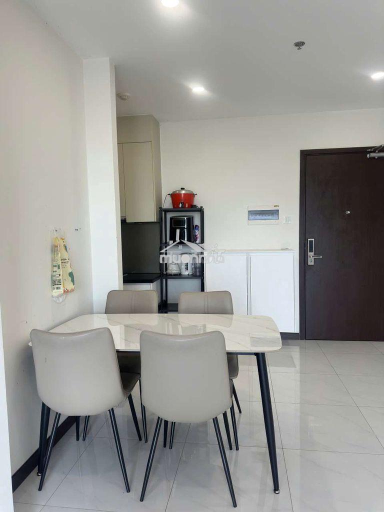 Cho thuê 2 pn -80 m2 full nội thất c sky view 
