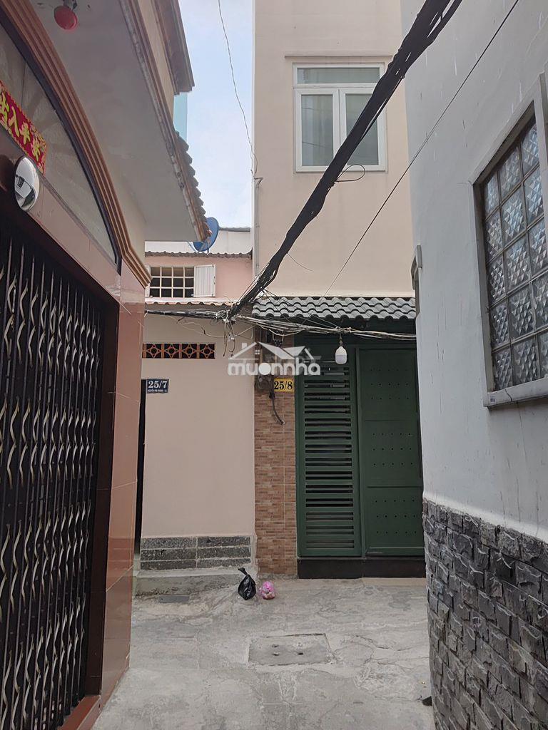 Chính chủ cần tiền bán gấp nhà phố 2 mặt hẻm, giá siêu tốt