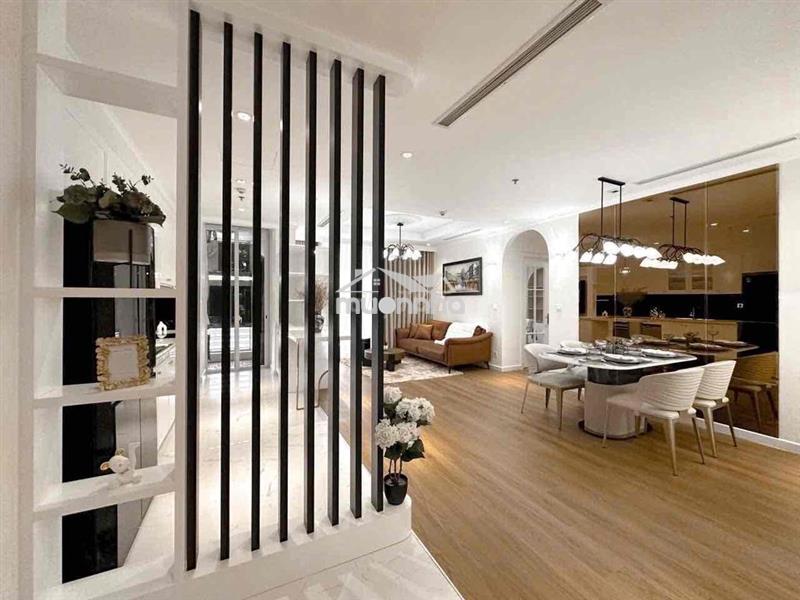 Cho thuê nhanh 3pn full | 126m2 | vinhomes central park – 30tr/tháng.