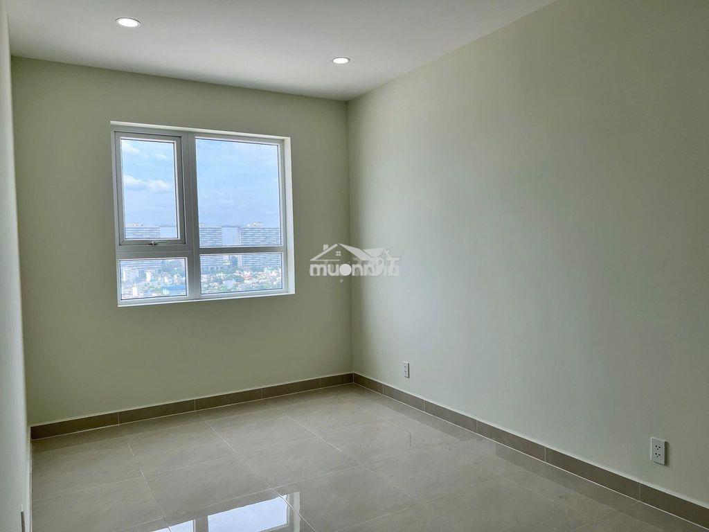 Căn 92m2 3pn 2wc - trống- 12.5 triệu - ở liền- block dragon - 3