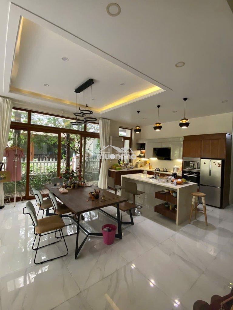 Biệt thự 3 tầng ven sông 250m2 khu compound jamona home resort