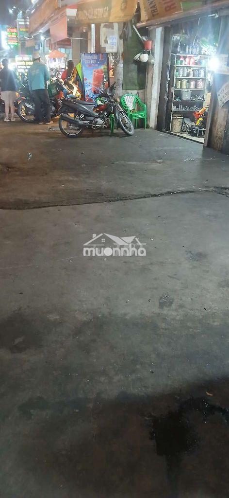 Cho thuê bán đồ ăn tối hữu tiêu, cháo lòng 
