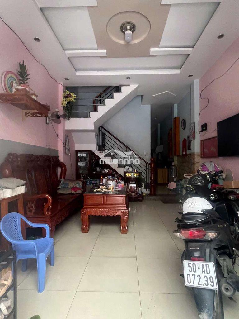 Nhà 1 lầu 3 phòng ngủ 2 tollet.gần chợ bình thành  - 3