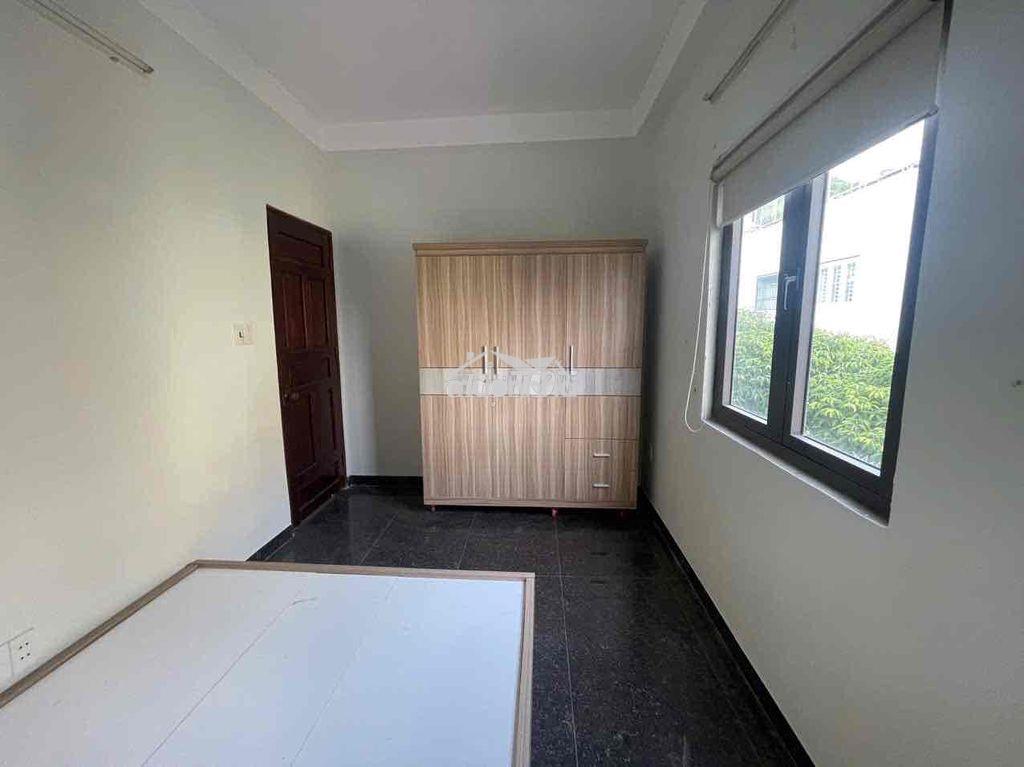 Căn hộ dịch vụ mặt tiền đường chính góc 2 mặt tiền - 3