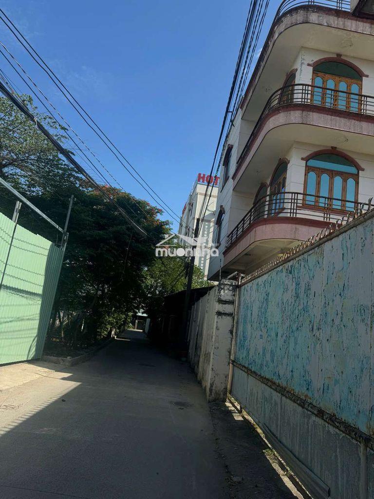 Nhà 3 phòng ngủ 150m2 - 3