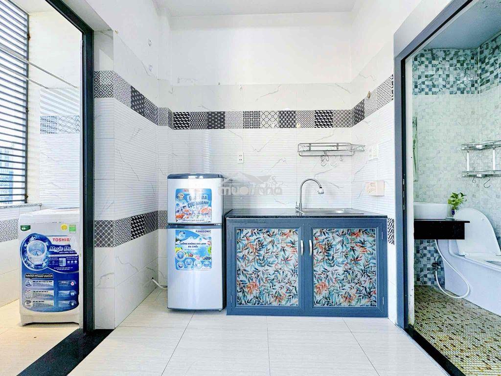 Phòng studio mới xây bancol,giếng trời ngay etown2 cộng hoà gần vaa - 2
