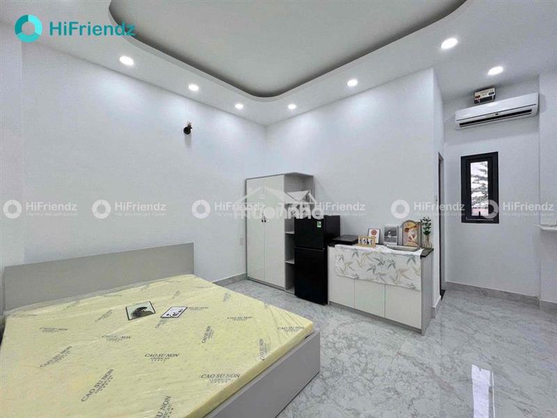 Giữa đh văn hiến và công thương full nội thất cs trời