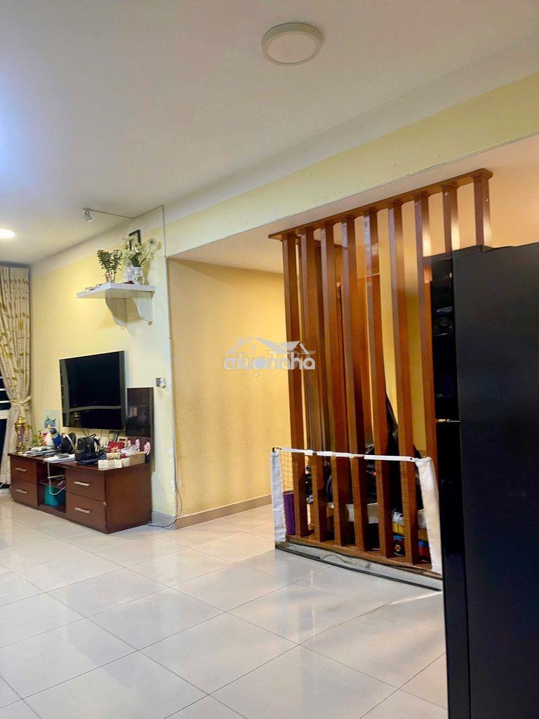 Cho thuê cc phú mỹ, 117m2, 3pn, 2wc. giá 16 triệu.