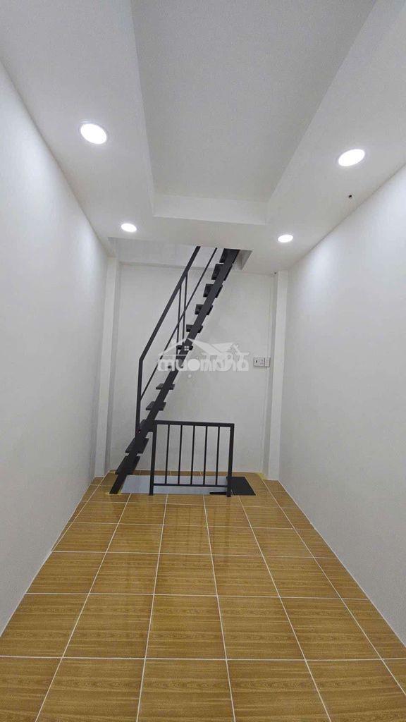 Nhà trần hưng đạo q1 3 lầu sổ riêng hoàn công đầy đue - 2