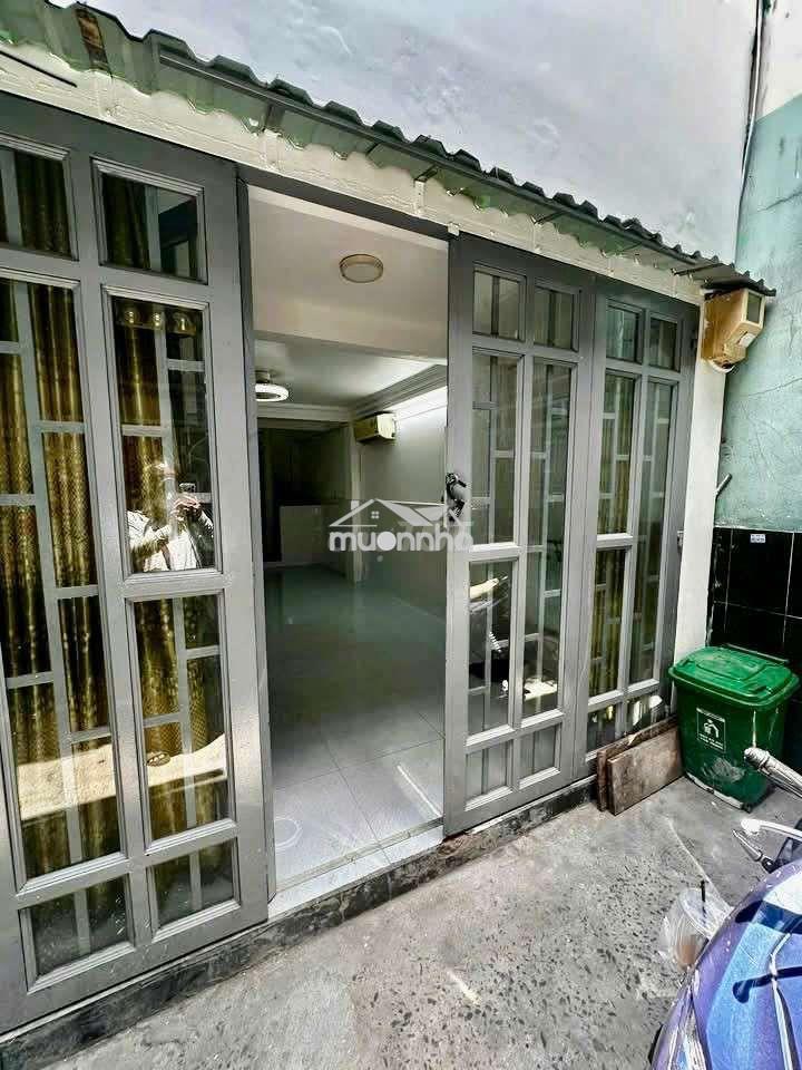 Nhà nc mới tr 1 lầu sân thượng vạn kiếp p3 q.bình thạnh