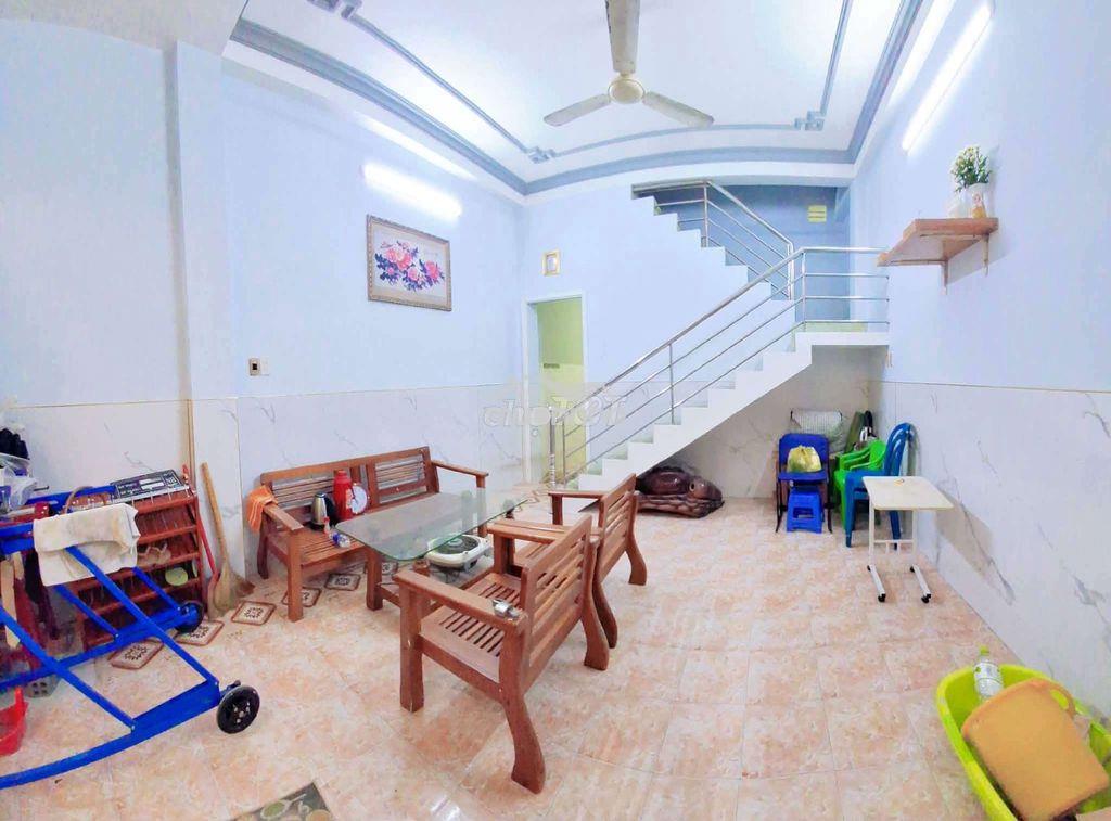 Cho thuê nhà nguyên căn mới giá 6 triệu  - 3