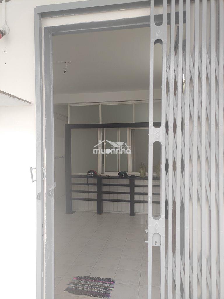 Cho thuê phòng chung cư bình phú đường số 30 - 3