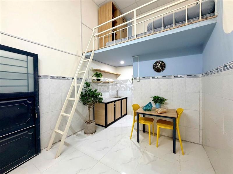 Phòng sẵn nội thất - ngay đh kinh tế kỹ thuật bình dương