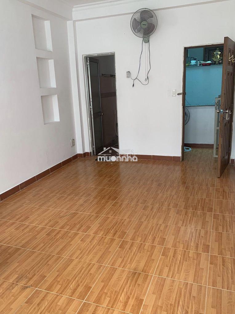 Chính chủ cho thuê phòng ban công đn, hẻm xe hơi hồ văn huê, pn. - 3