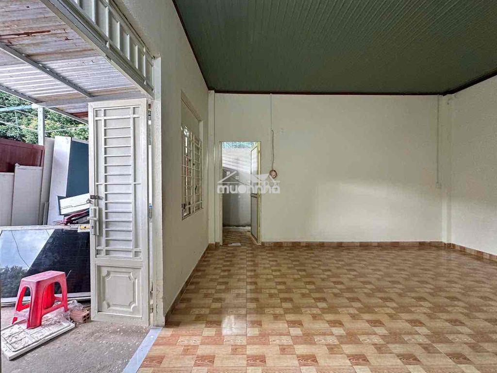 Phòng trọ khu vực dĩ an- làng đại học chỉ 3tr5 ( có 5 phòng ) - 2