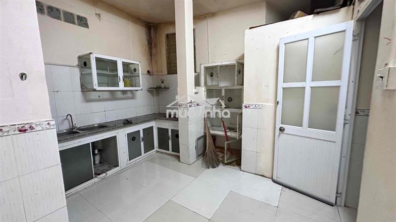 Q4 giờ giấc tự do không chung chủ