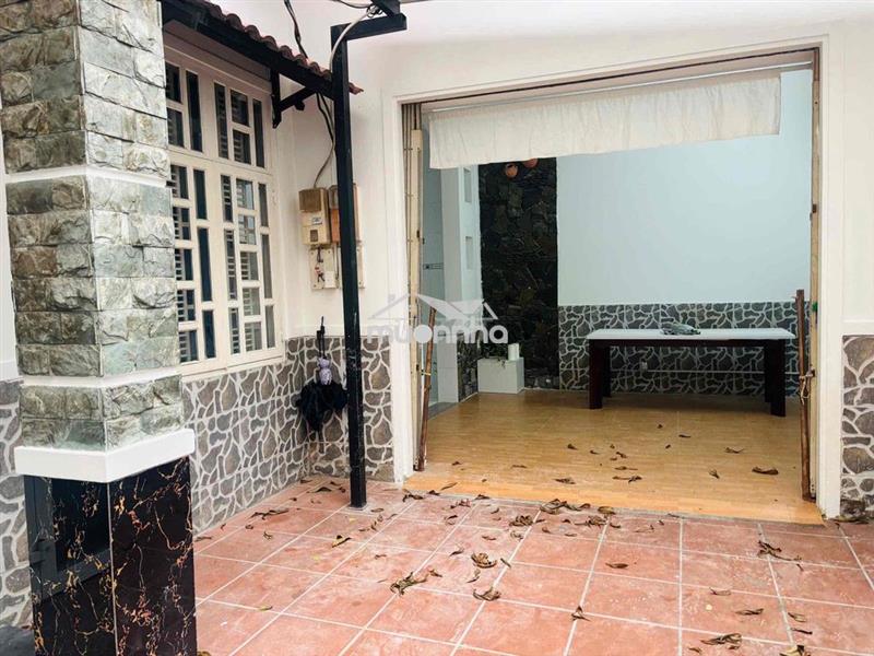Nhà nguyên căn ngay bạch đằng_ tân bình, trệt 1 lầu , 10x10 , 20tr