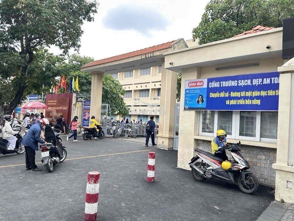 Giảm lổ 3tỷ siêu vip sát quận 1 , hxh tránh -7 tầng -thang máy -10p - 2