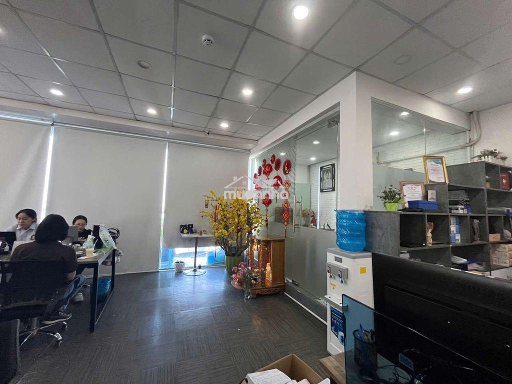 Văn phòng – tòa nhà  nguyễn xí, bình thạnh
🏢 diện tích: 151m - 4
