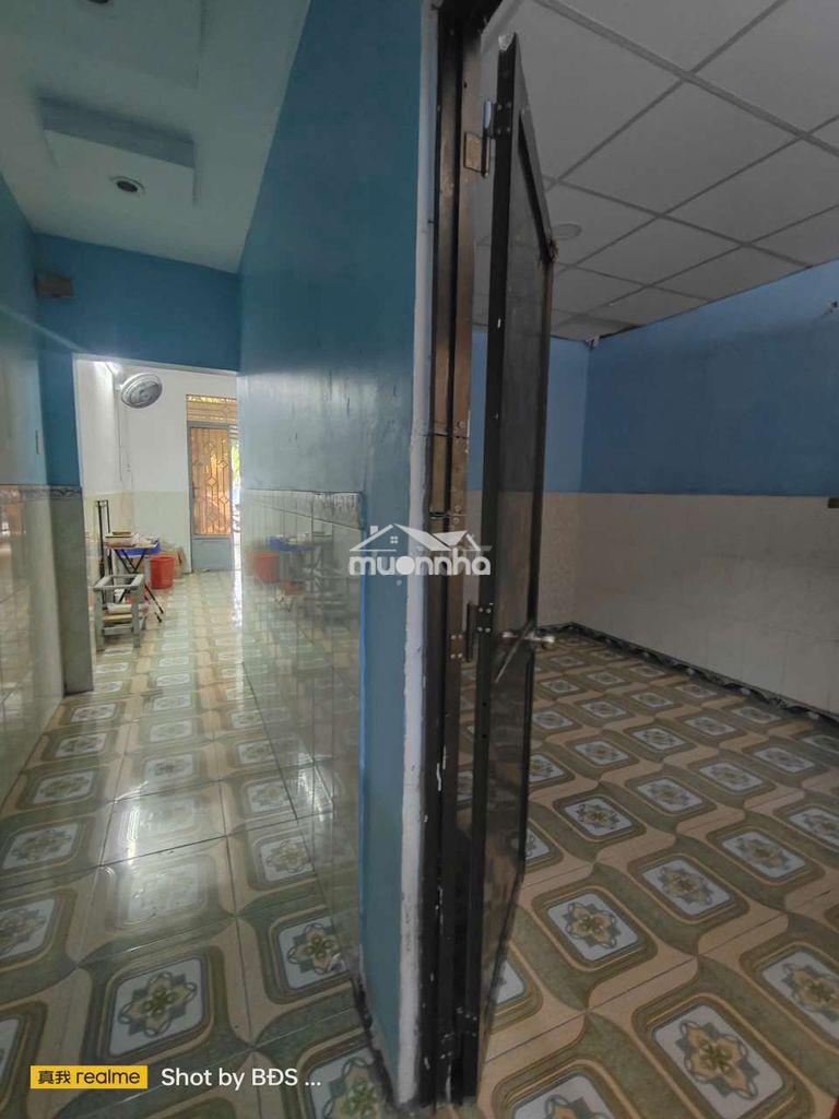 Nhà rộng sân xe hơi  - 4