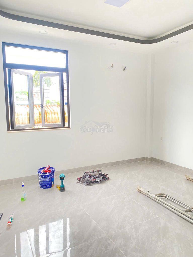 Nhà mặt tiền - 4