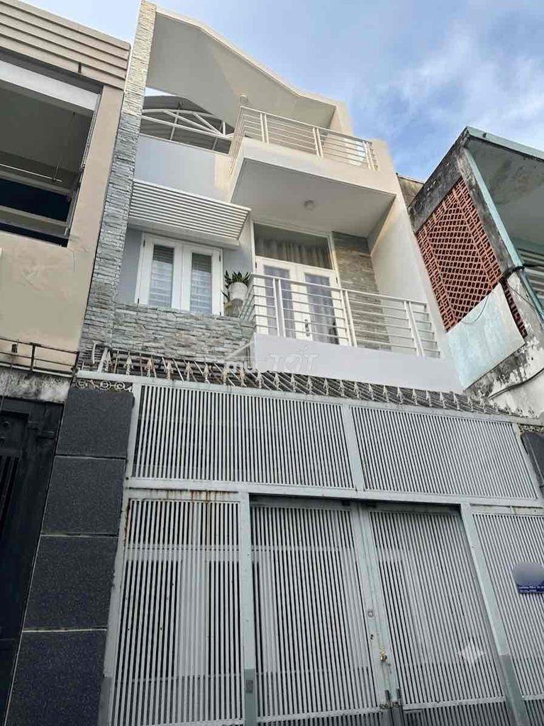 Hxh ngủ trong nhà ngay chuyến metro 2 và cv lê thị riêng cách mạng thá - 3