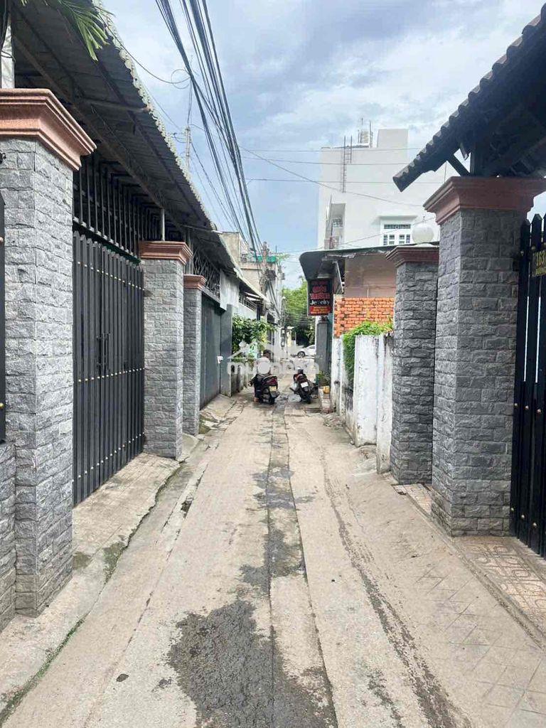 Ngay trung tam gan chợ bien hoà - 2