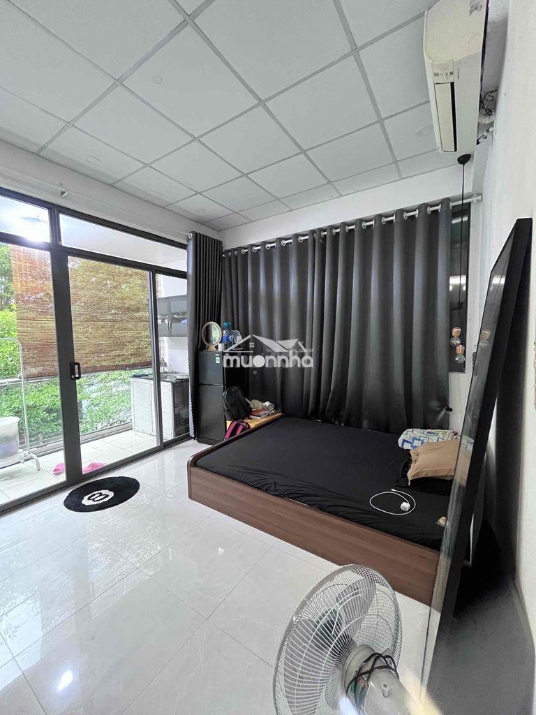 Trống lại ban công ngay vlu - 3