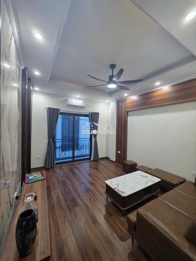 Cho thuê nhà 5 tầng thang máy vạn phúc - 3